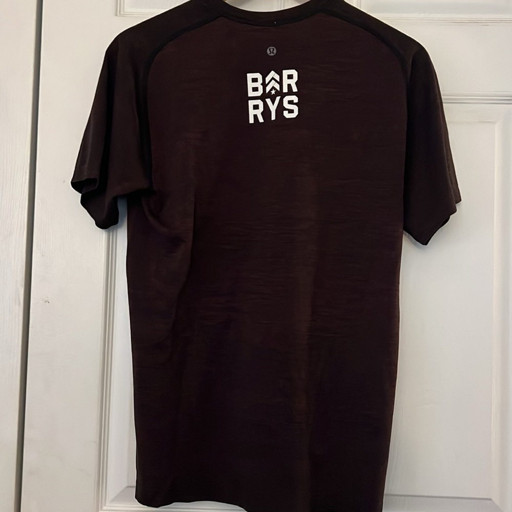 Men’s Lululemon/barrys ss shirt